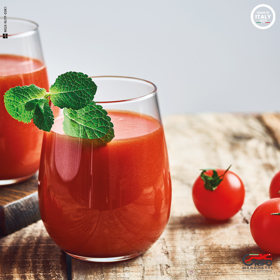 Tomatensaft: Heilmittel für die Sommerhitze